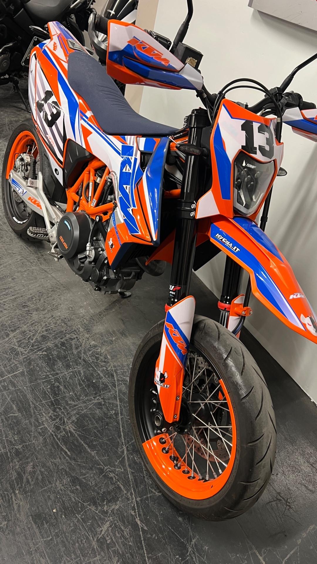 Ktm 690 SMC R motard