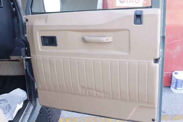 LAND ROVER Defender 90 2.4 TD4 INTROVABILE!!! PELLE/6 POSTI