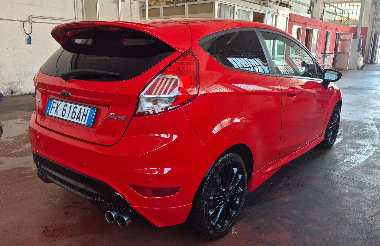Ford Fiesta st line 140 CV