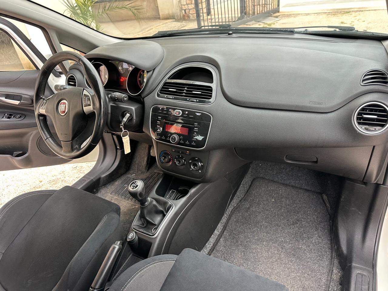 Fiat Punto 1.3 MJT S&S 95 CV 5 porte Street 2017