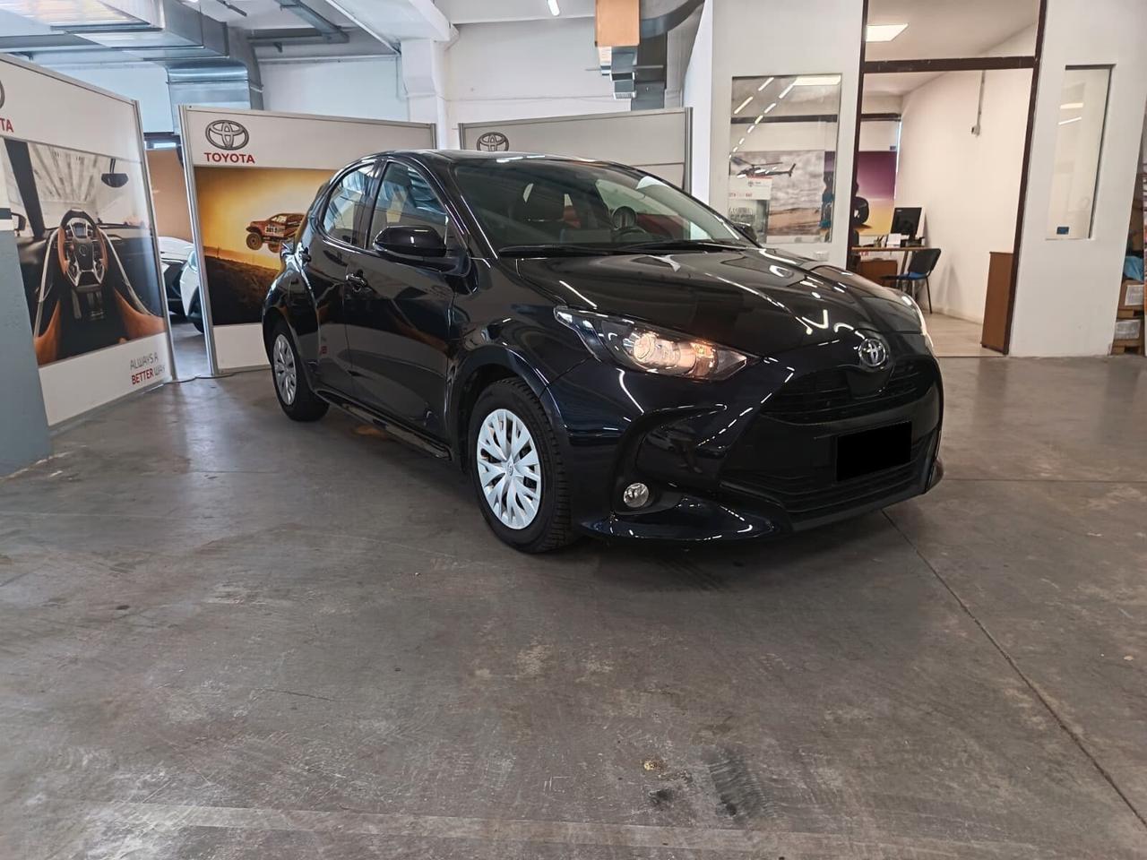 Toyota Yaris 1.0 5 porte Active