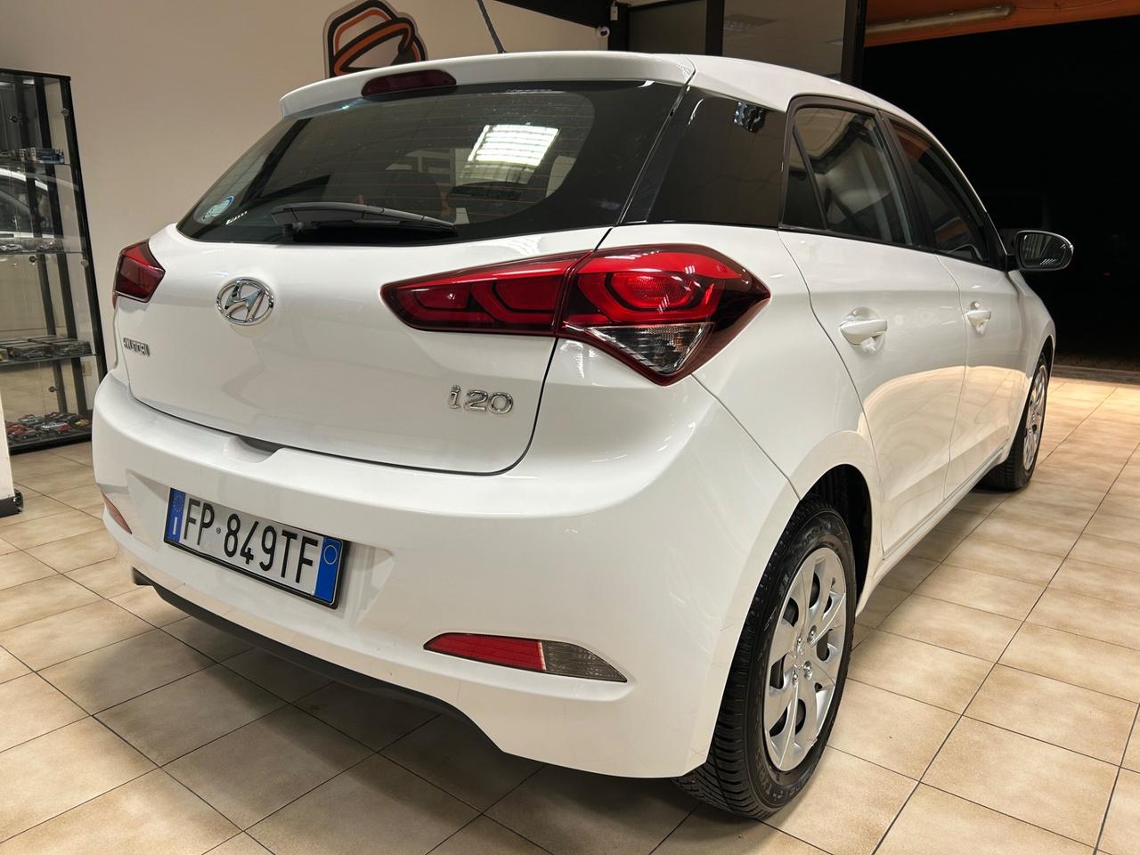 Hyundai i20 1.1 CRDi 75 CV 117.000 KM
