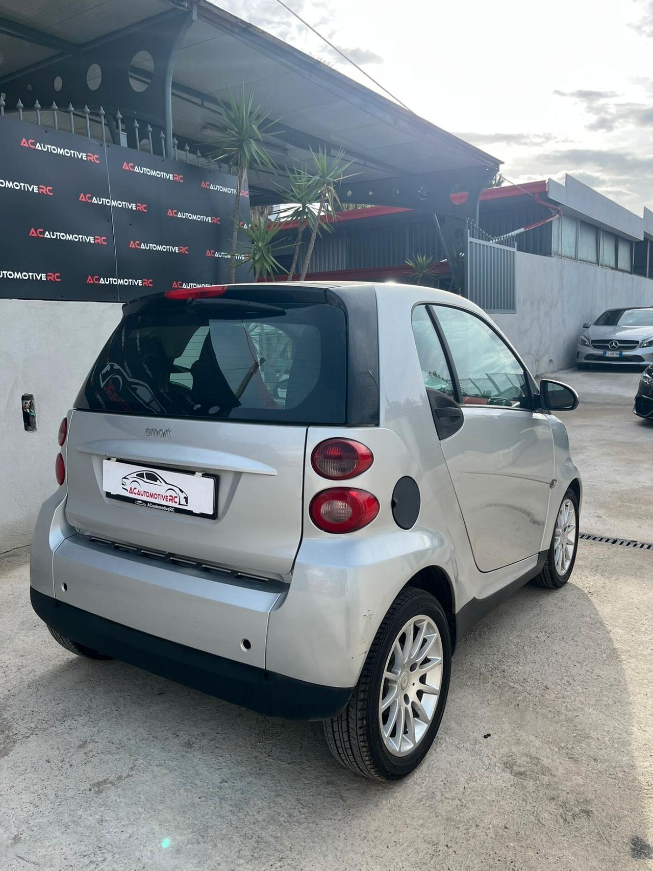 Smart ForTwo 1000 62 kW coupé passion