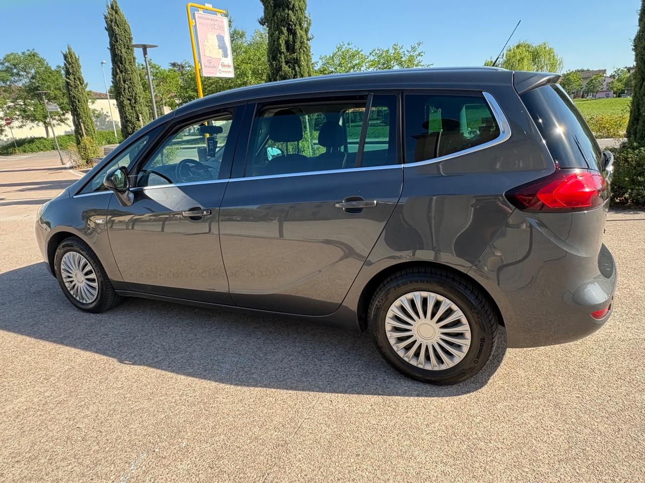 Opel Zafira Tourer 2.0 CDTi 130CV .7posti 2012
