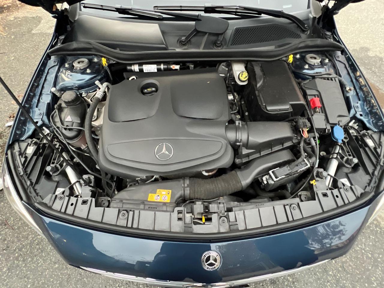 Mercedes-Benz GLA 180 CDI Sport Plus GLA 180 #7898