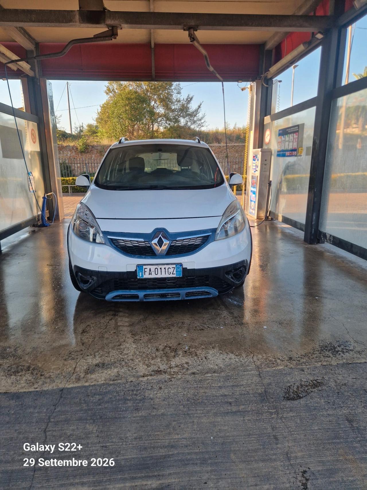 Renault Scenic Scénic XMod dCi 110 CV Start&Stop Energy Limited