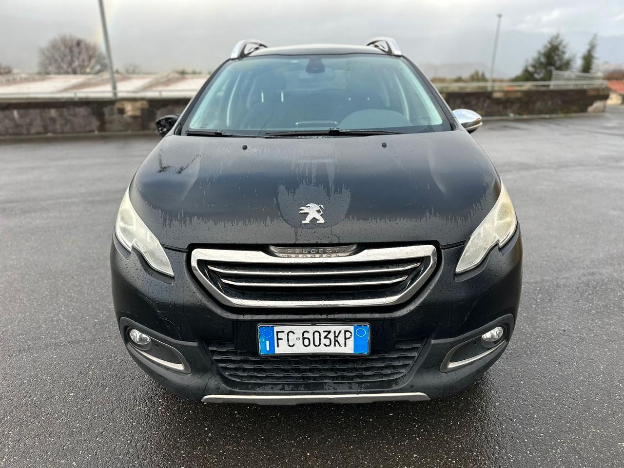 Peugeot 2008 1.2 Turbo benzina CV 130 Black Matt