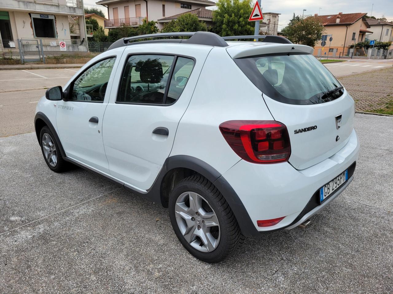 Dacia Sandero Stepway 1.5 Blue dCi 95 CV Comfort