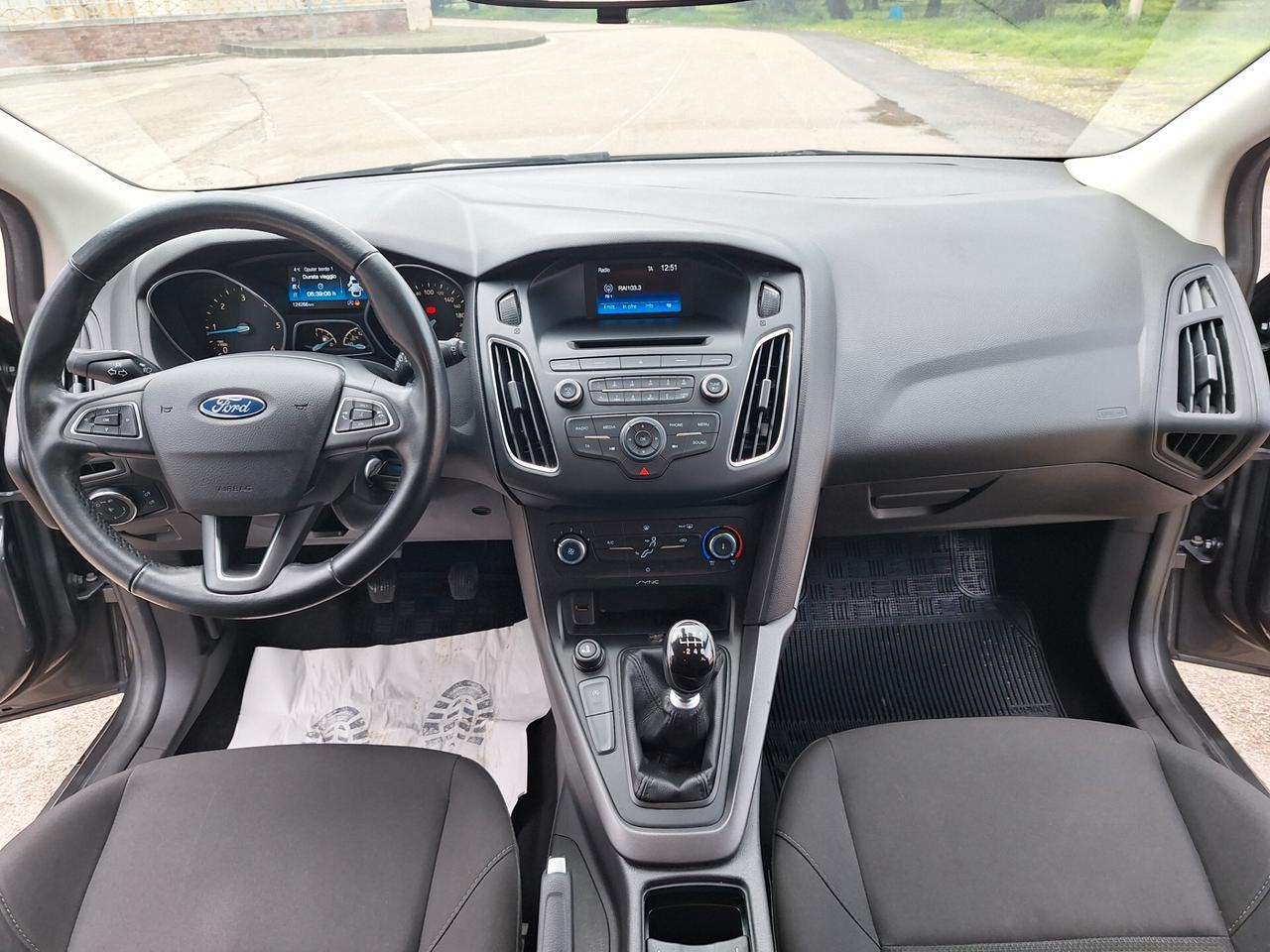 Ford Focus 1.5 TDCi BERLINA 124000 KM 2015