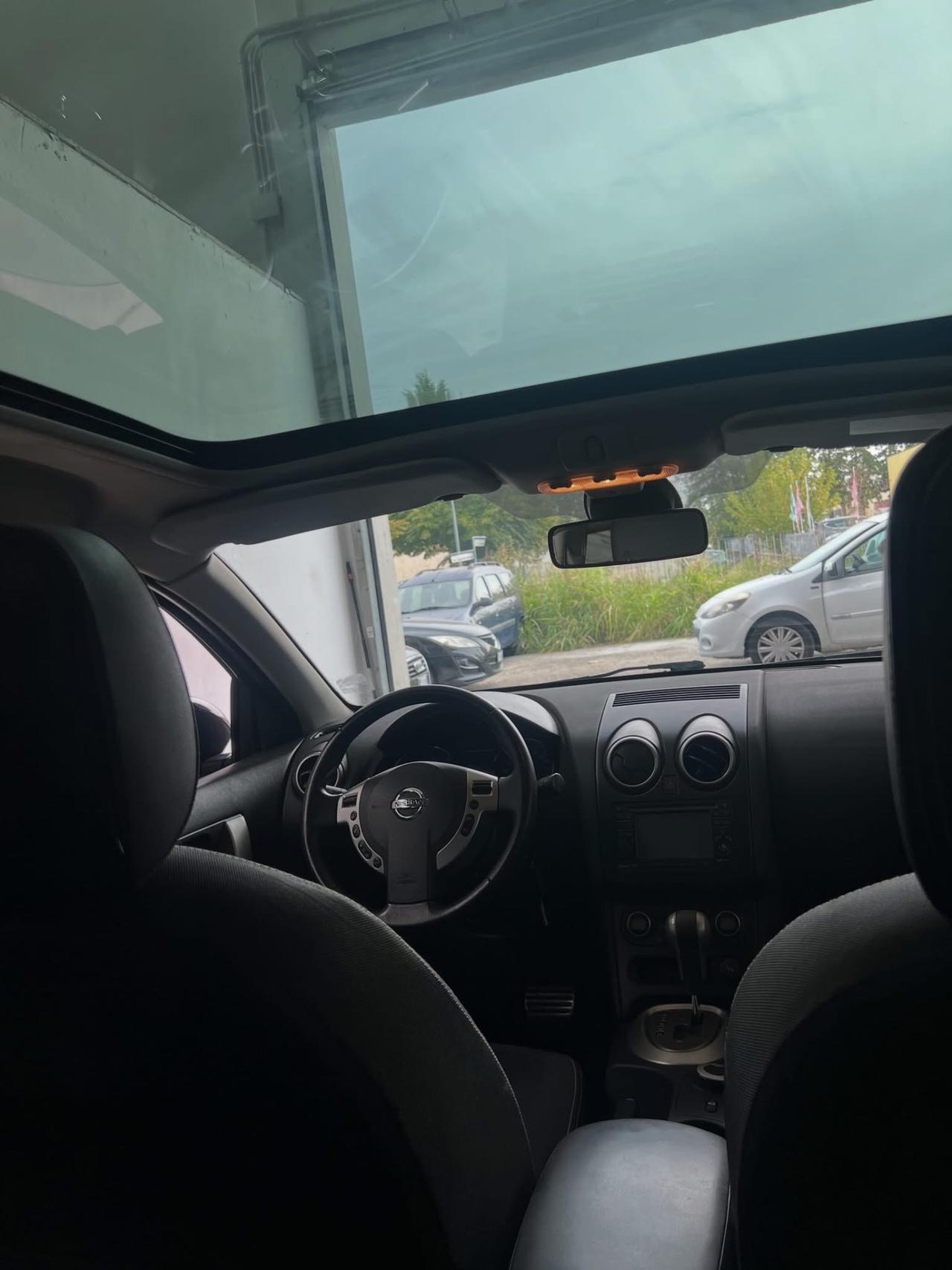 Nissan Qashqai 2.0 dCi DPF Tekna