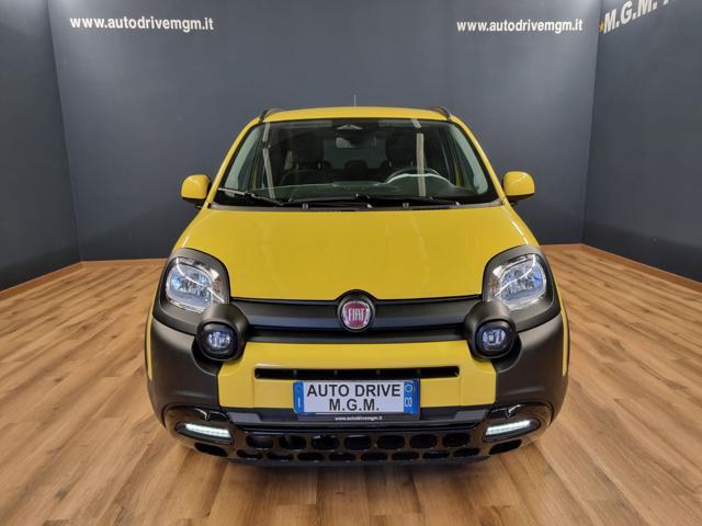 FIAT Panda 1.0 FireFly S&S Hybrid Pandina CROSS