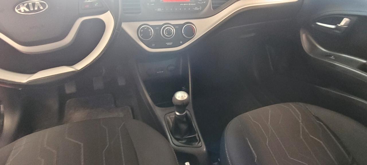 Kia Picanto 1.0 12V 5 porte