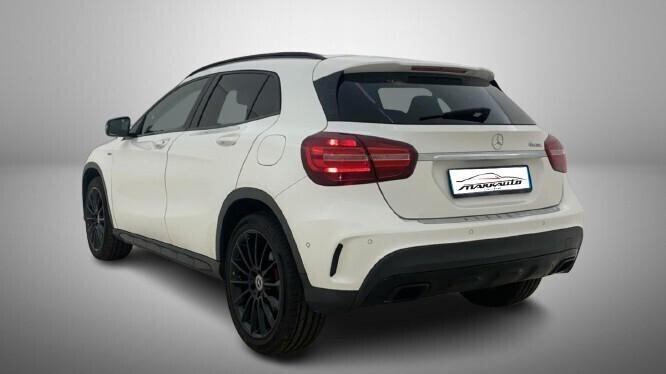 MERCEDES GLA 200D 2.0 136CV NIGHT EDIT. 4MAT. AUTOM.