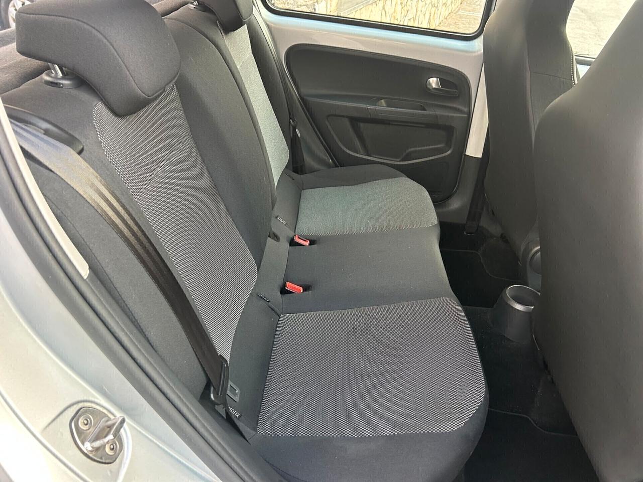 Seat Mii 1.0 68 CV 5 porte Chic Ecofuel