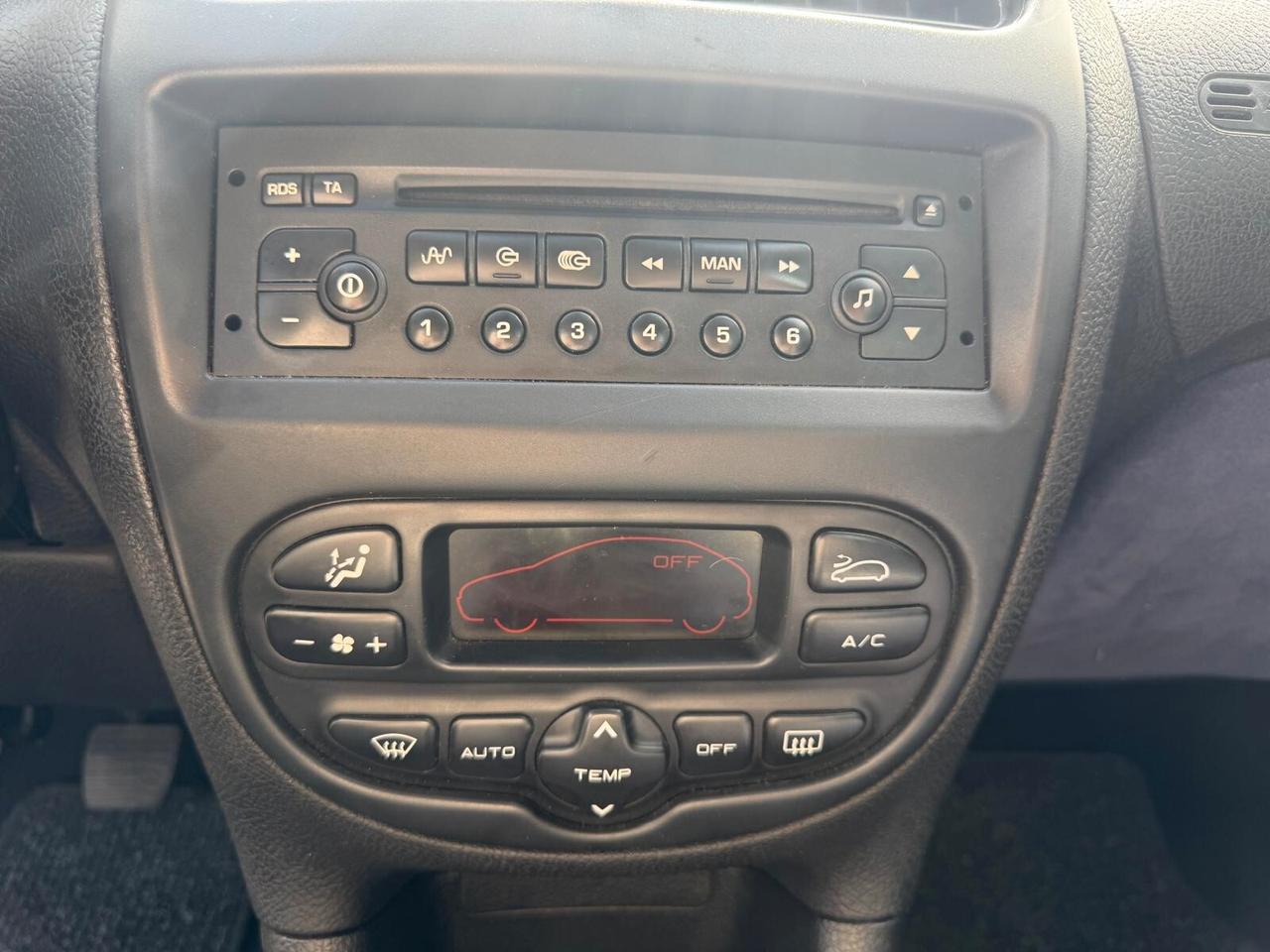 Peugeot 206 1.6 HDi 110cv 5p. XT