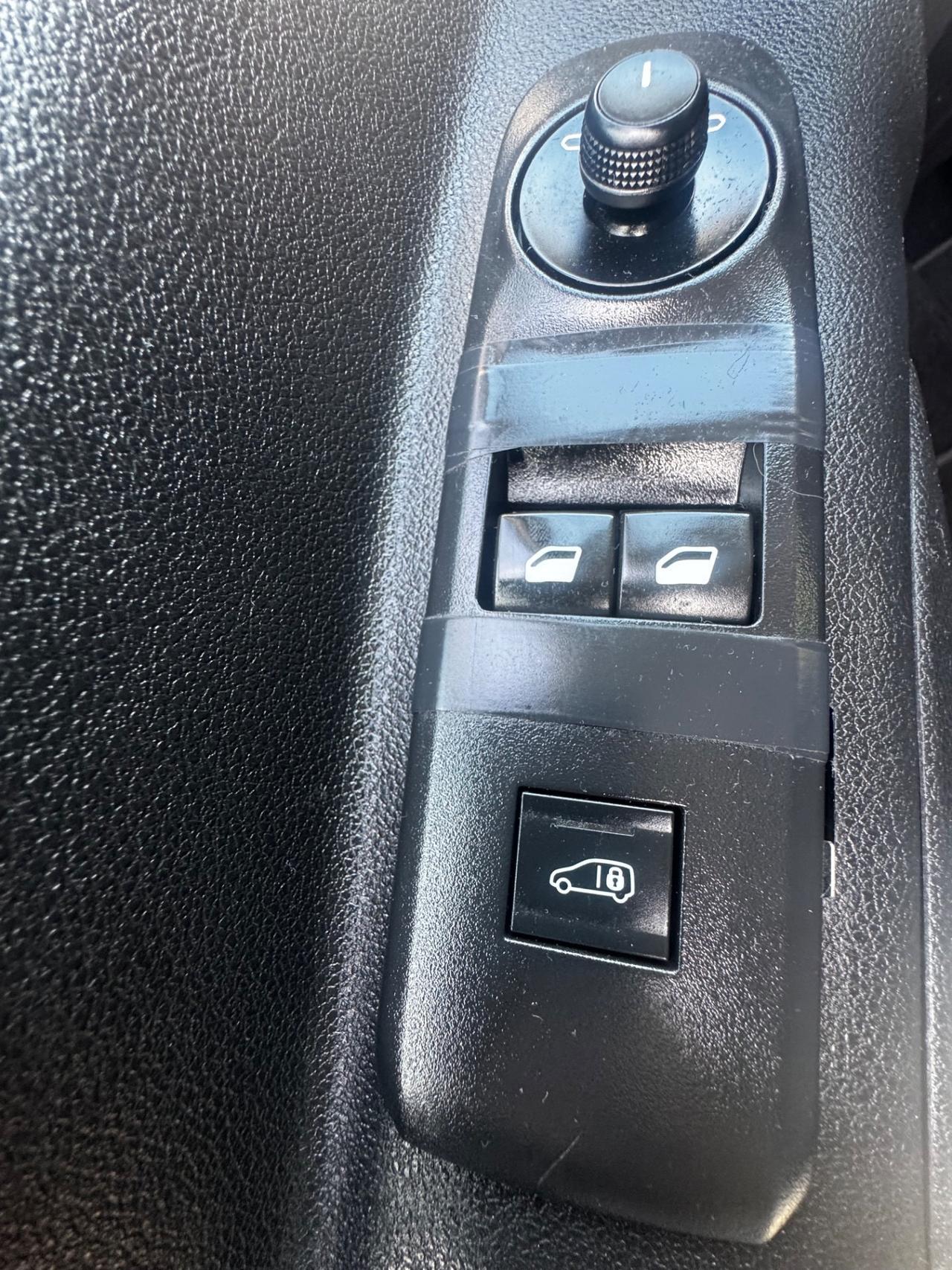 Opel Combo Cargo 1.6 Diesel PC 650kg