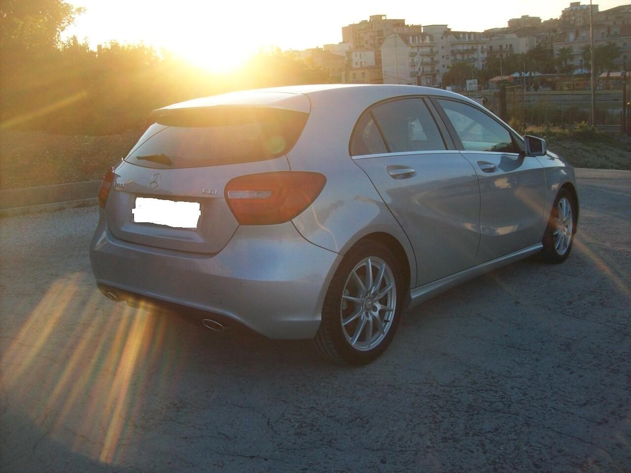 MERCEDES A 200 CD CV.136 PREMIUM "2013"