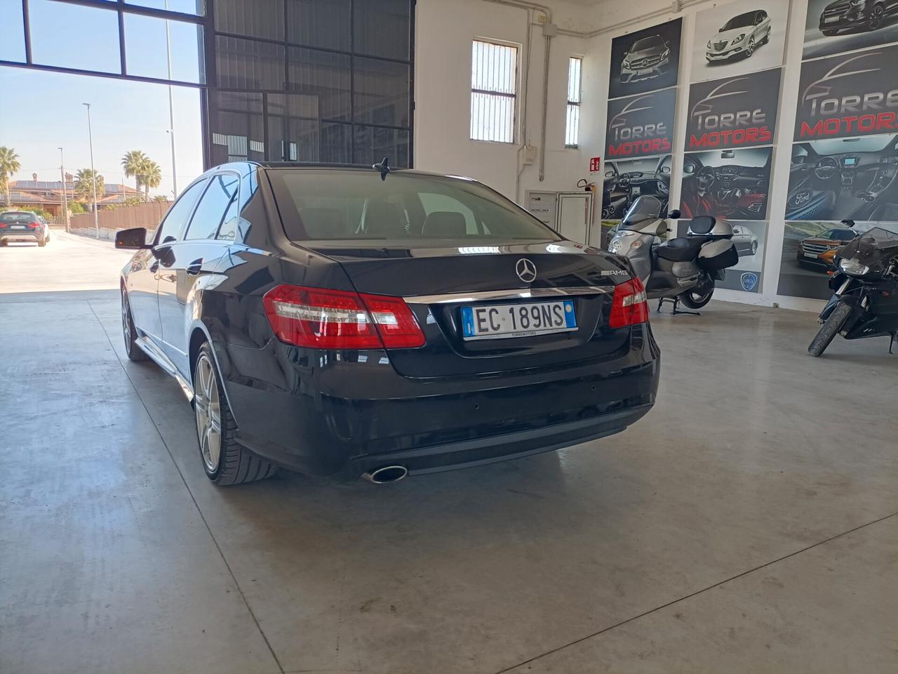 Mercedes-benz E 250 CDI BlueEFFICIENCY Avantgarde AMG - 2010