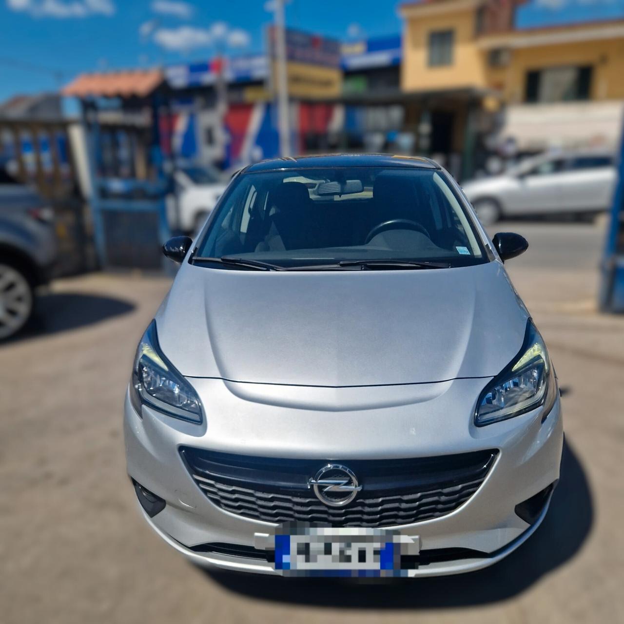 Opel Corsa 1.2 5 porte
