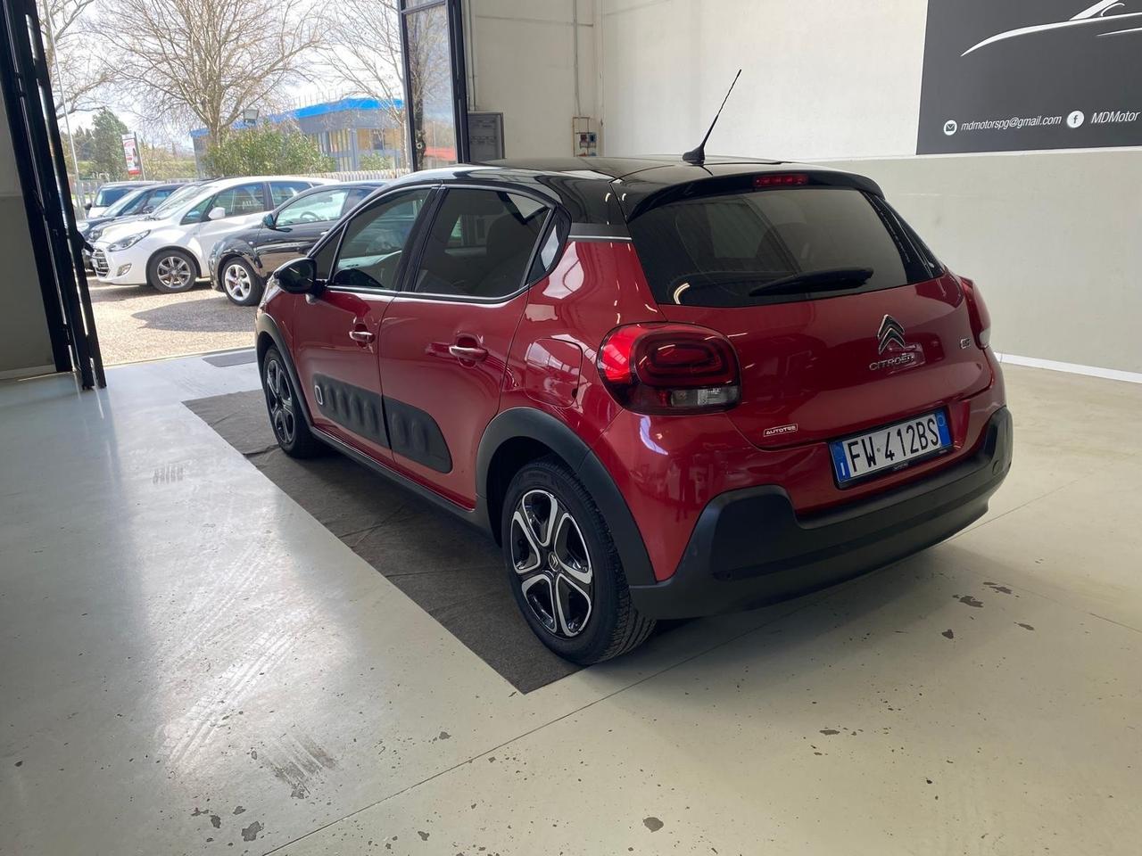 Citroen C3 bi-color 1.2 benz.