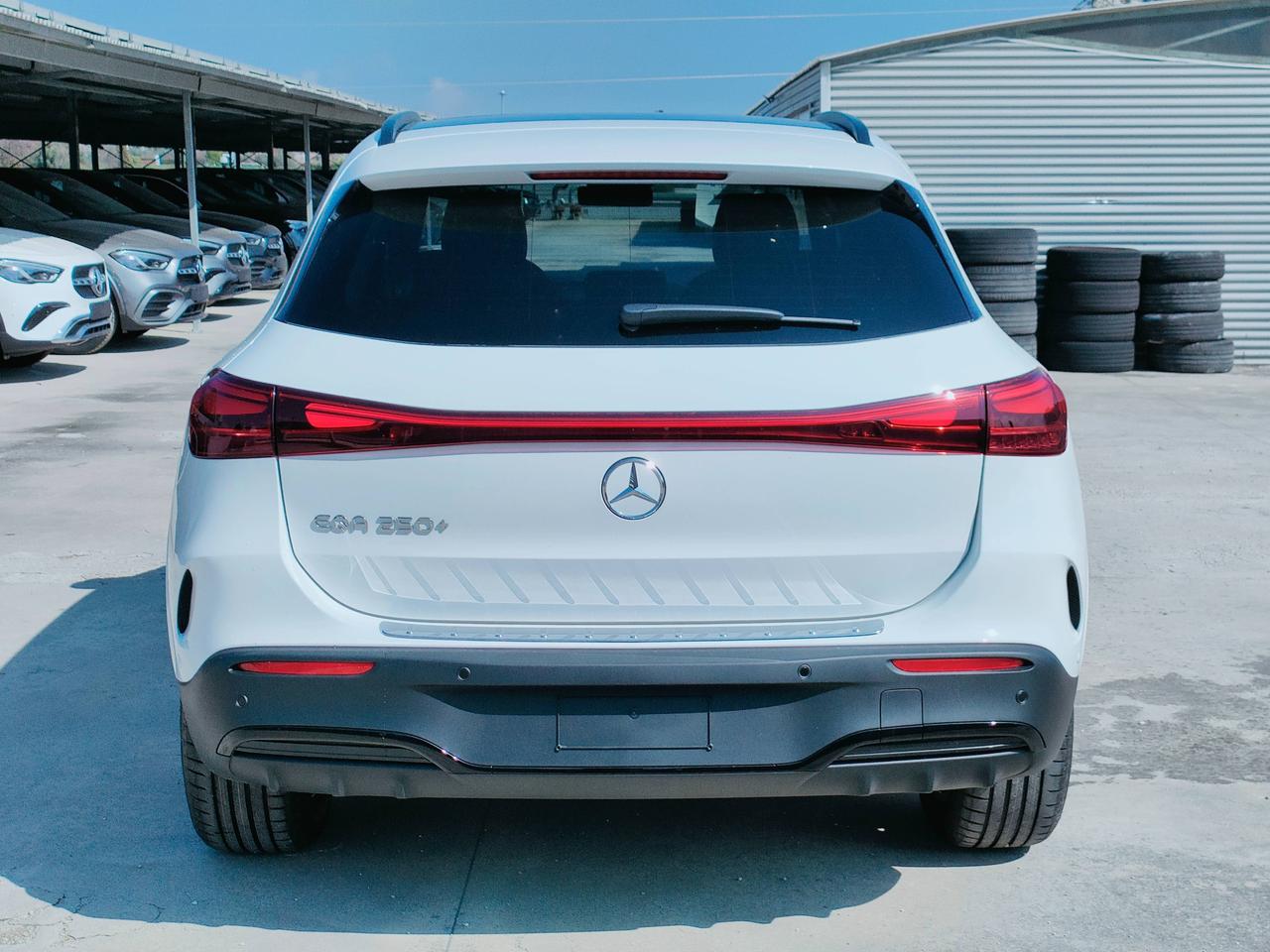 Mercedes-Benz EQA 250+