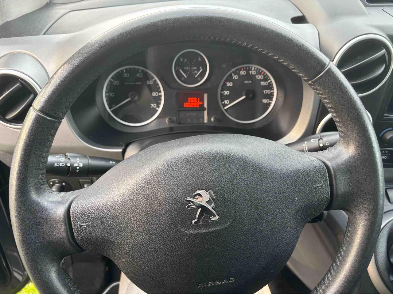 Peugeot Partner Tepee 1.6 HDi BlueHDi 75 Active