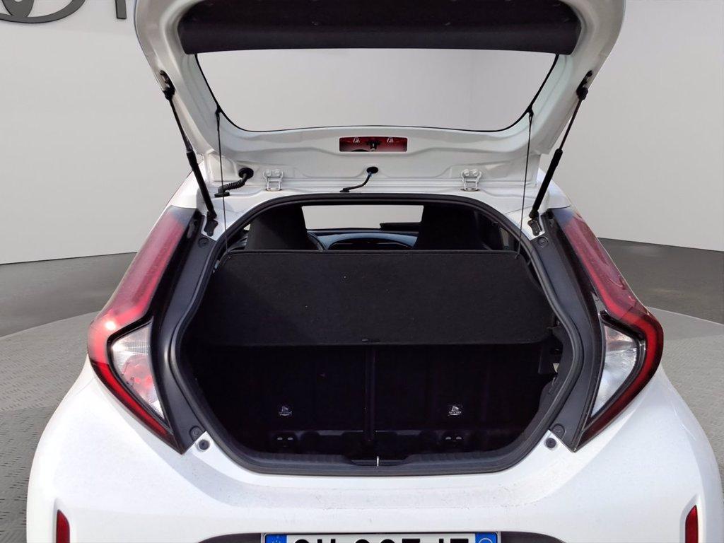 TOYOTA Aygo x 1.0 active 72cv s-cvt del 2024