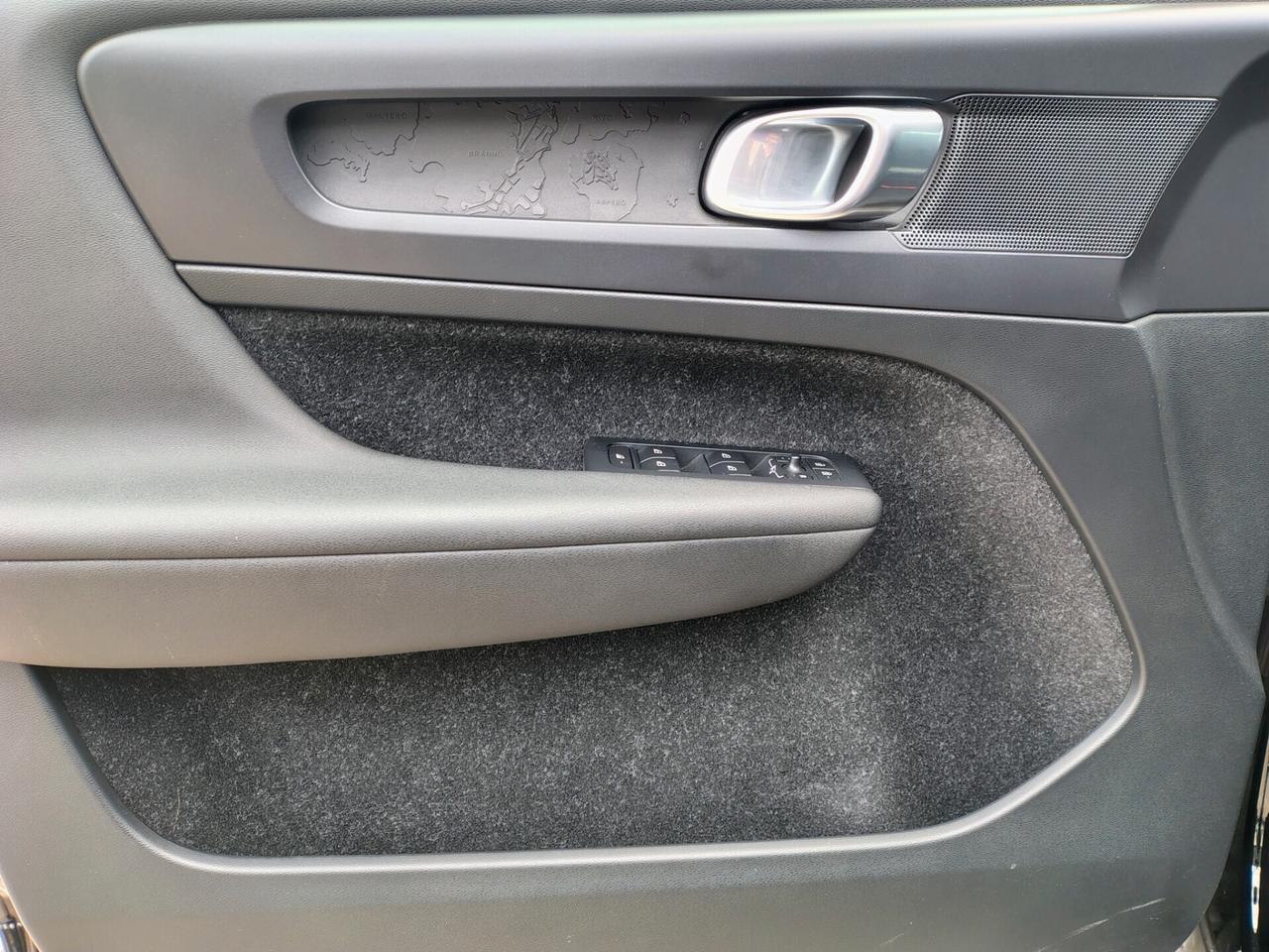 Volvo XC40 D3 Geartronic R-design