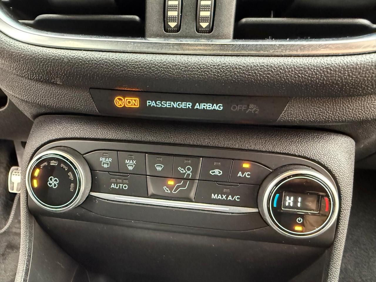 FORD FIESTA 1.1 S.T. LINE 5 P OK NEOP.