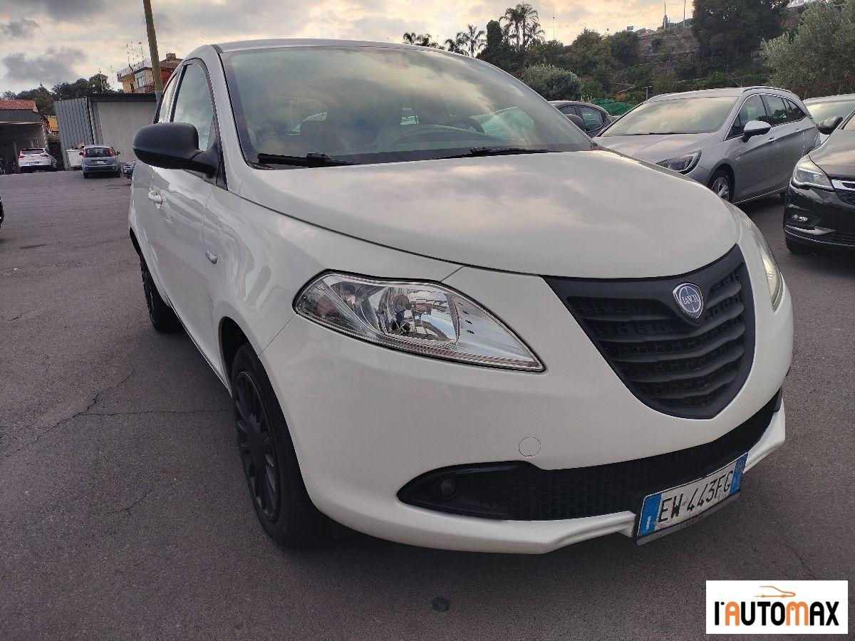 LANCIA - Ypsilon 1.3 mjt Silver 95cv