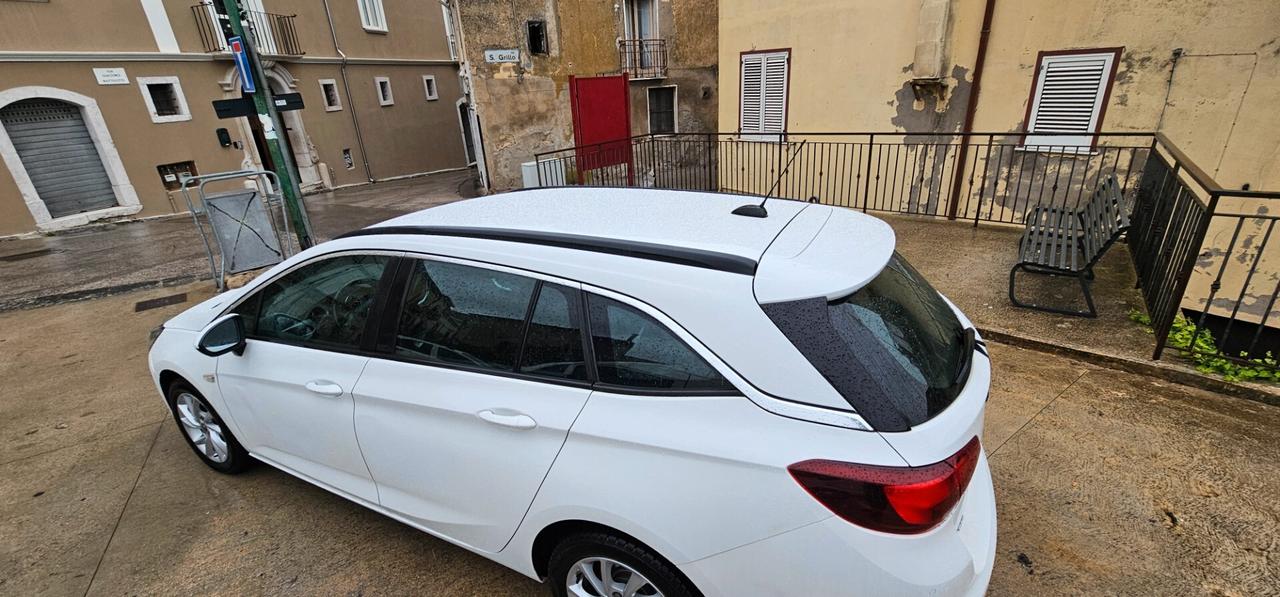 Opel Astra 1.6 CDTi 136CV Start&Stop Sports Tourer Innovation