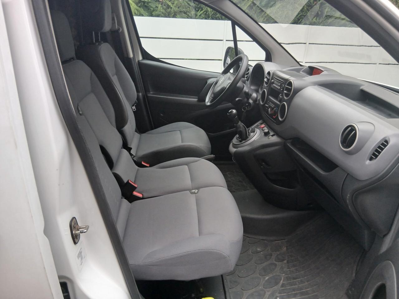 Citroen Berlingo BlueHDi 100 Van 3 posti solo 80000 km tua a € 193
