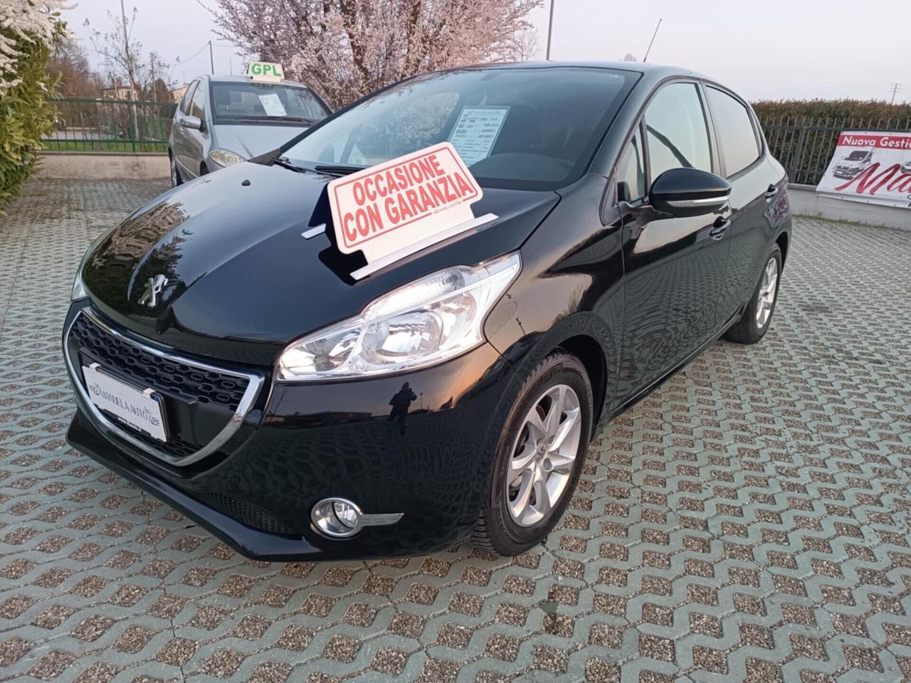Peugeot 208 1.4 HDi 68 CV 5 porte Active