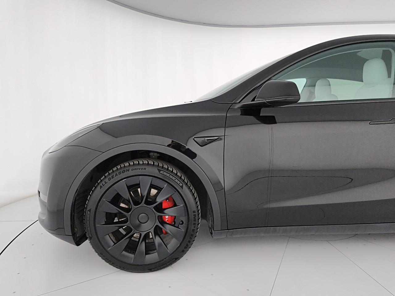 Tesla Model Y Long Range Dual Motor awd