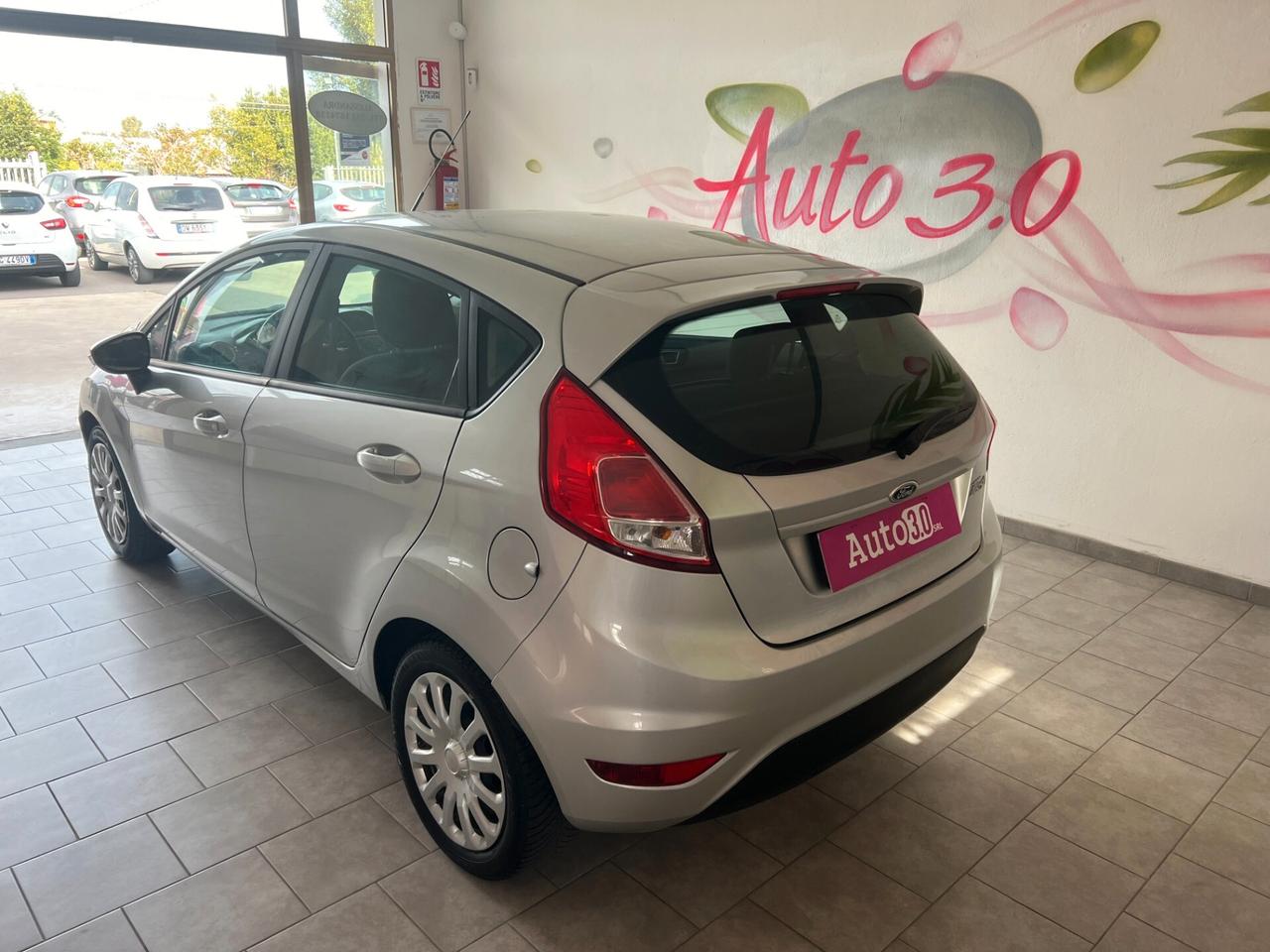 Ford Fiesta 1.5 TDCi 75CV 5 porte Business