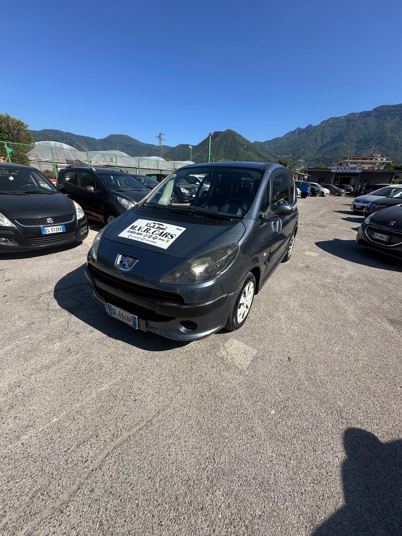 Peugeot 1007 1.4 HDi Sporty