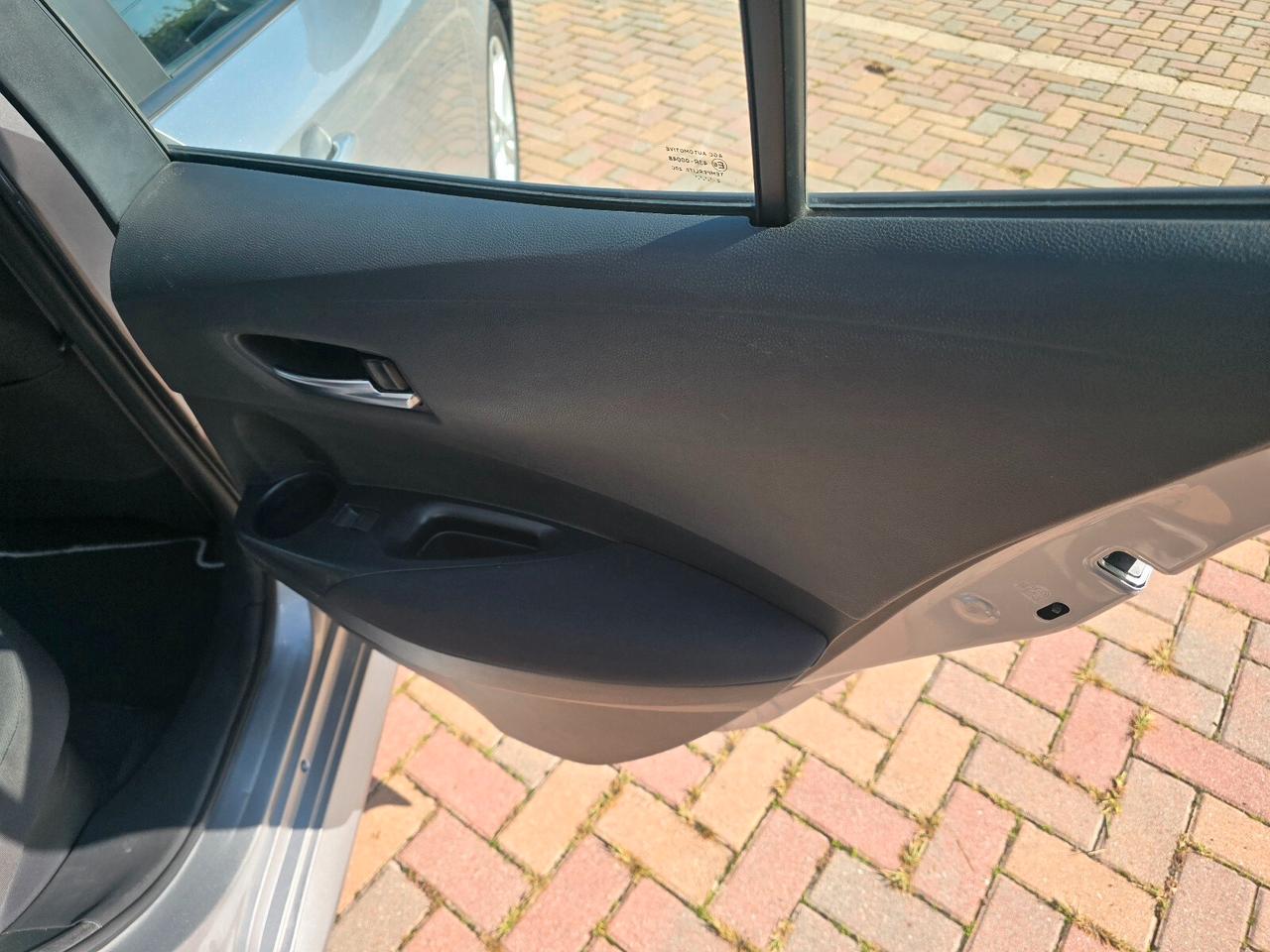 Toyota Corolla 1.8 Hybrid Business