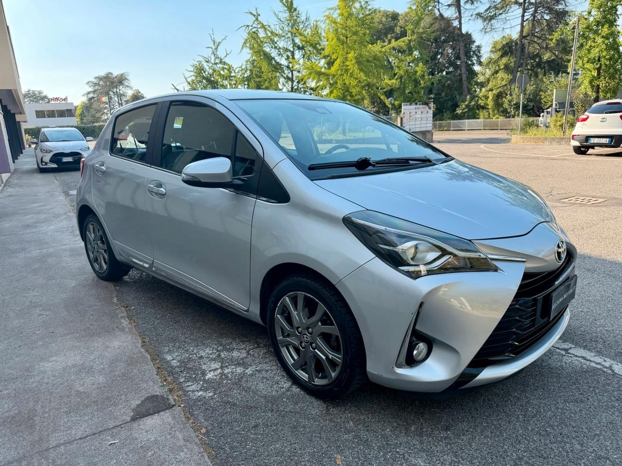 Toyota Yaris 1.0 5 porte Active