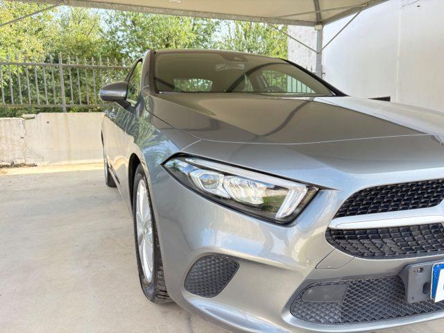 MERCEDES-BENZ A 180 d Automatic SEDAN POCHI CHILOMETRI UNICO PROPRI