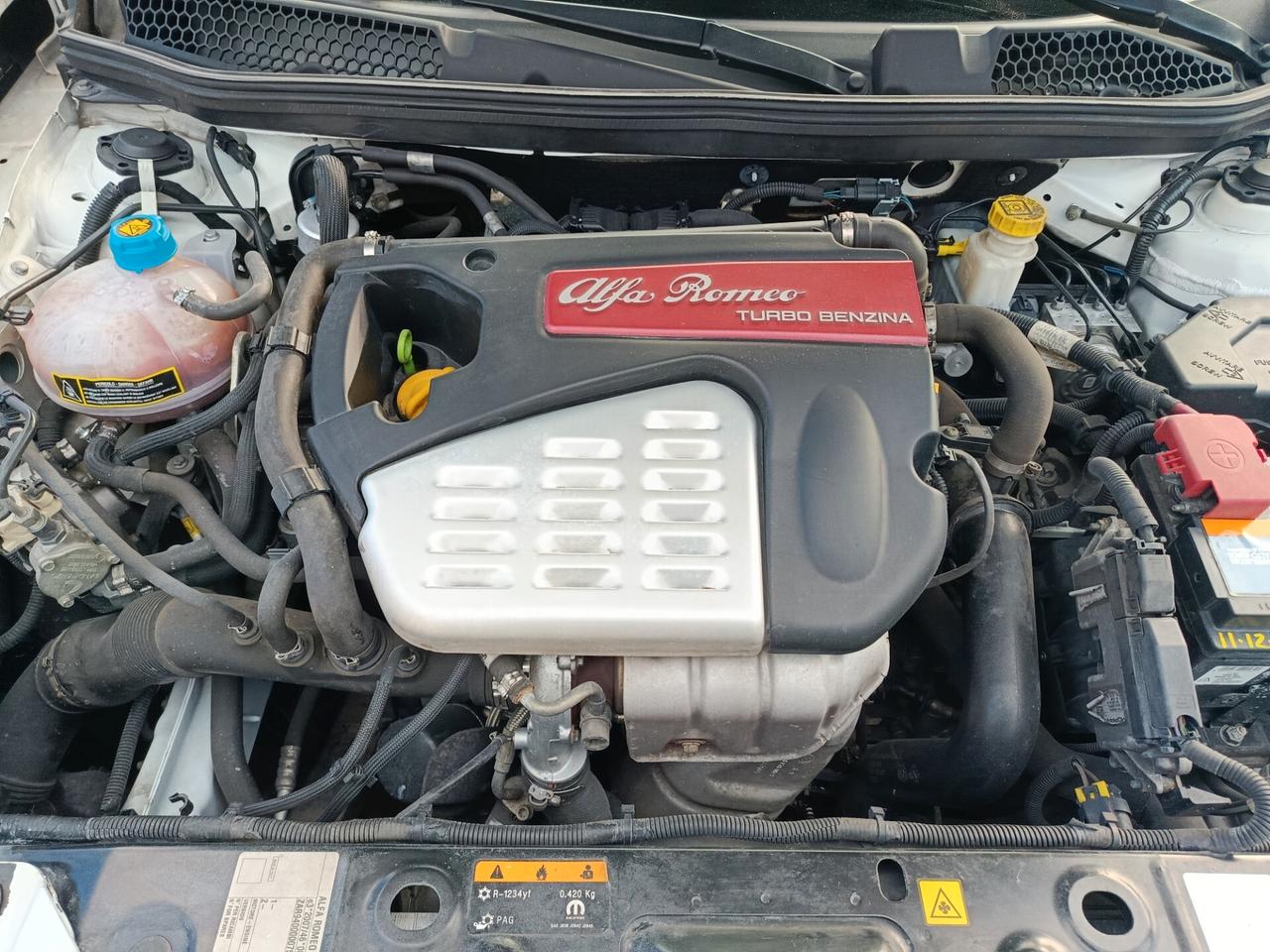 Alfa Romeo Giulietta 1.4 Turbo 120 CV GPL Super