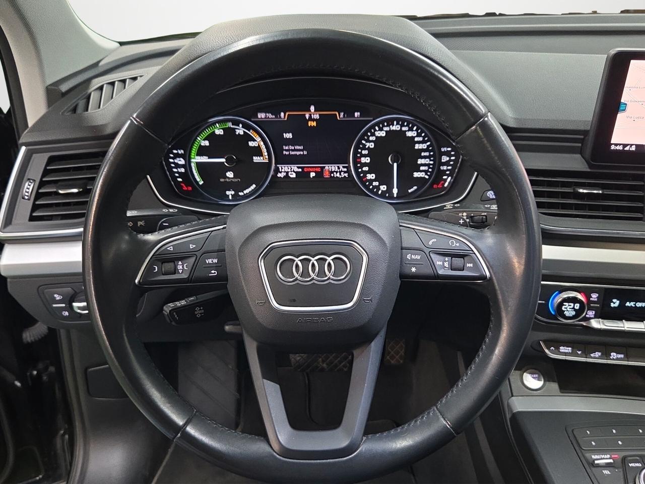 Audi Q5 55 TFSI e quattro S tronic line