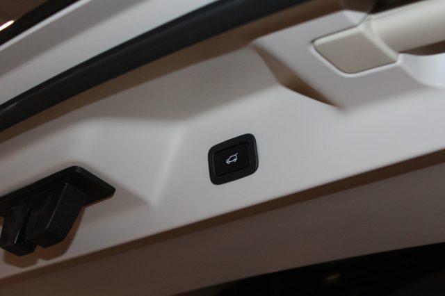 LAND ROVER Range Rover 3.0 TDV6 VOGUE *UNIPROPRIETARIO*TV*