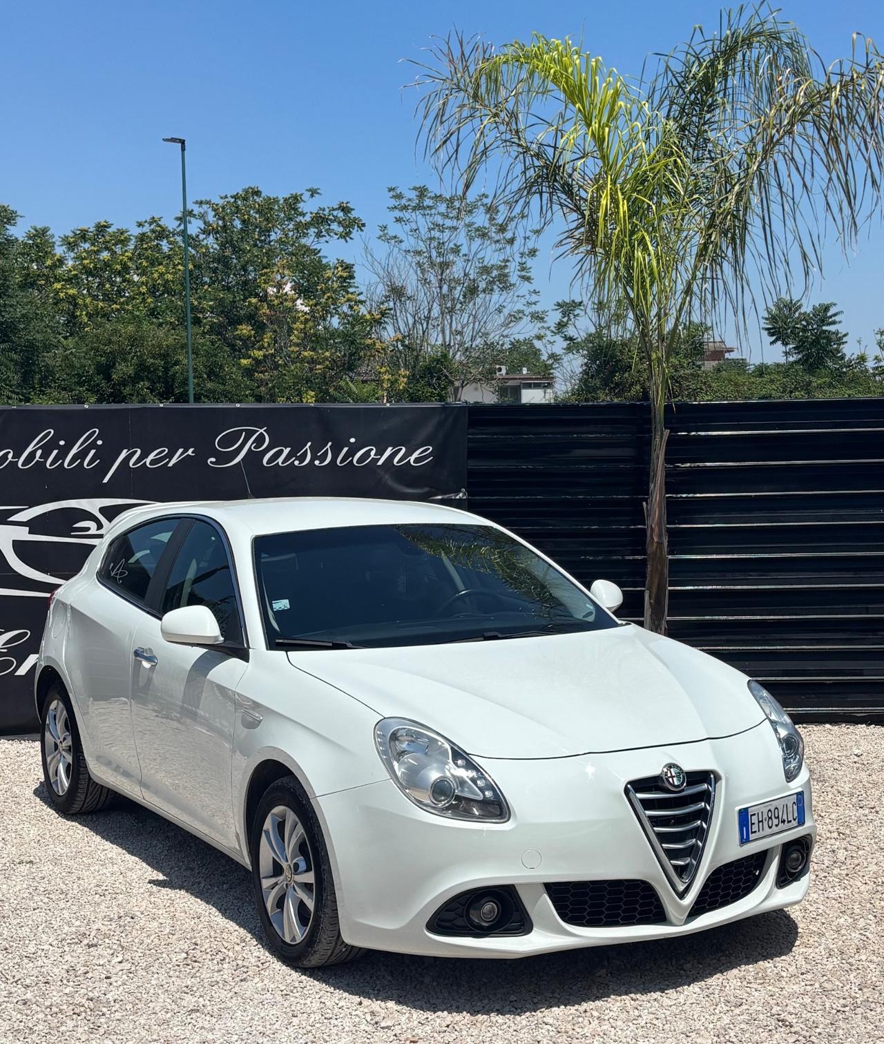 Alfa Romeo Giulietta 2.0 JTDm-2 140 CV Distinctive