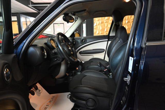 MINI Countryman 1.6 COOPER D 6M XENO TEL CRUISE 17"SENSORI PDC LED