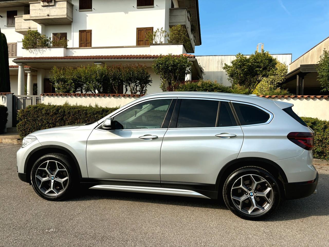 BMW X1 2.0D aut. 4x4-Pelle,Navi,Camera-FULL-2018