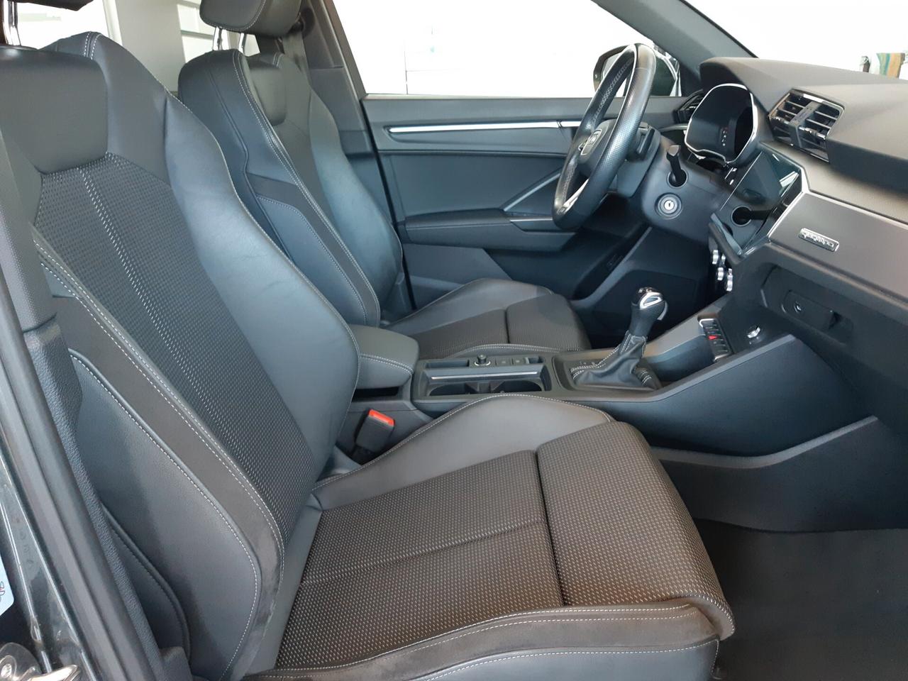 Audi Q3 40 TDI quattro S tronic S line edition