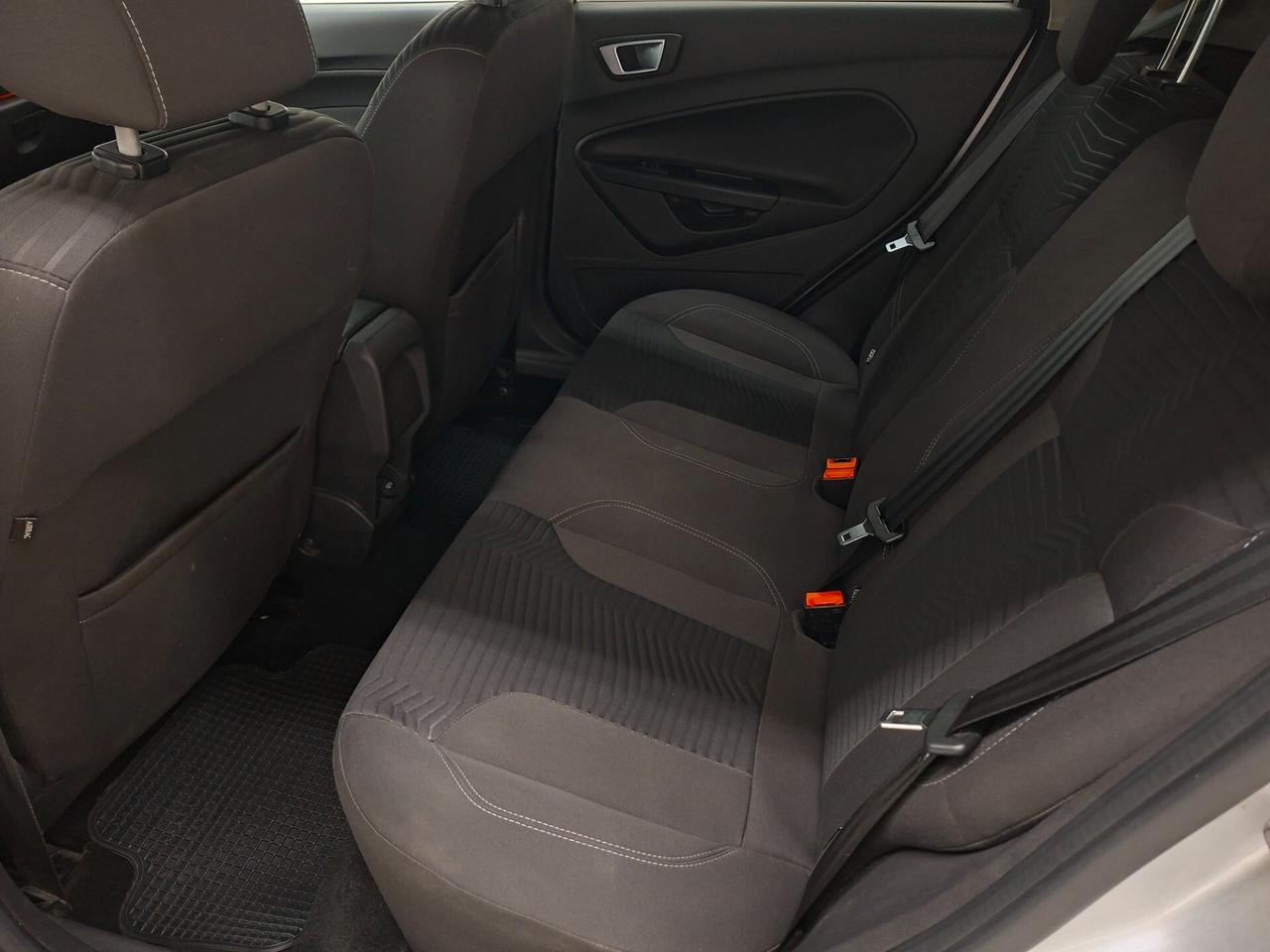 Ford Fiesta 1.5 TDCi 75cv Titanium