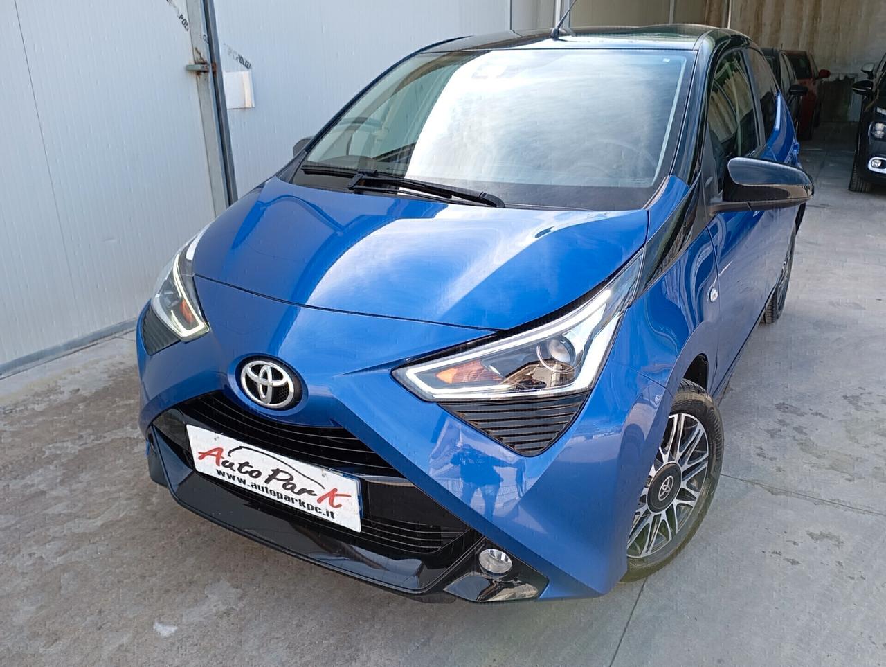 Toyota Aygo 5P 1.0 VVT-i 72CV x-clusiv