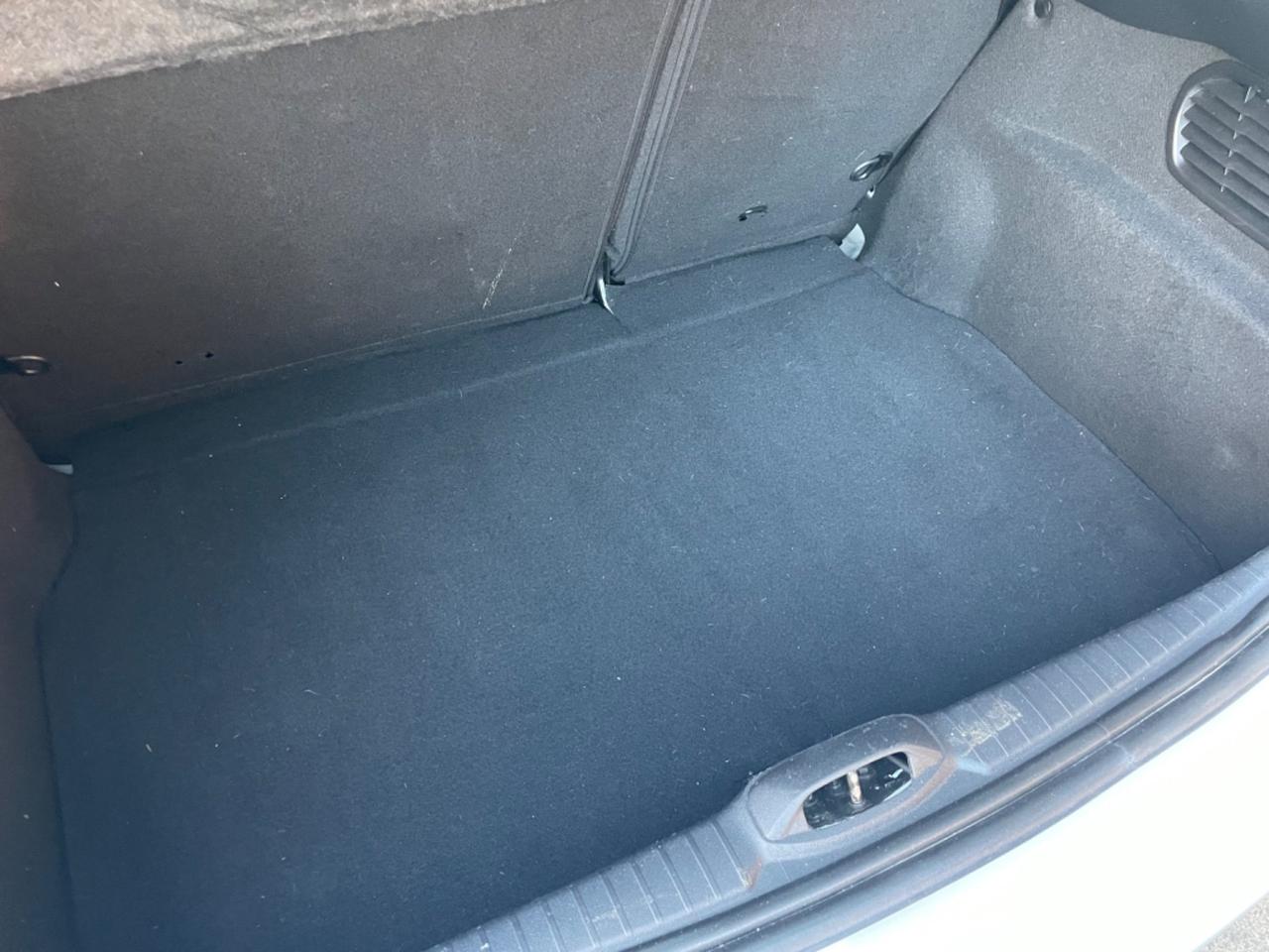 PEUGEOT 208 1.6 DIESEL 100 (CV) 2018