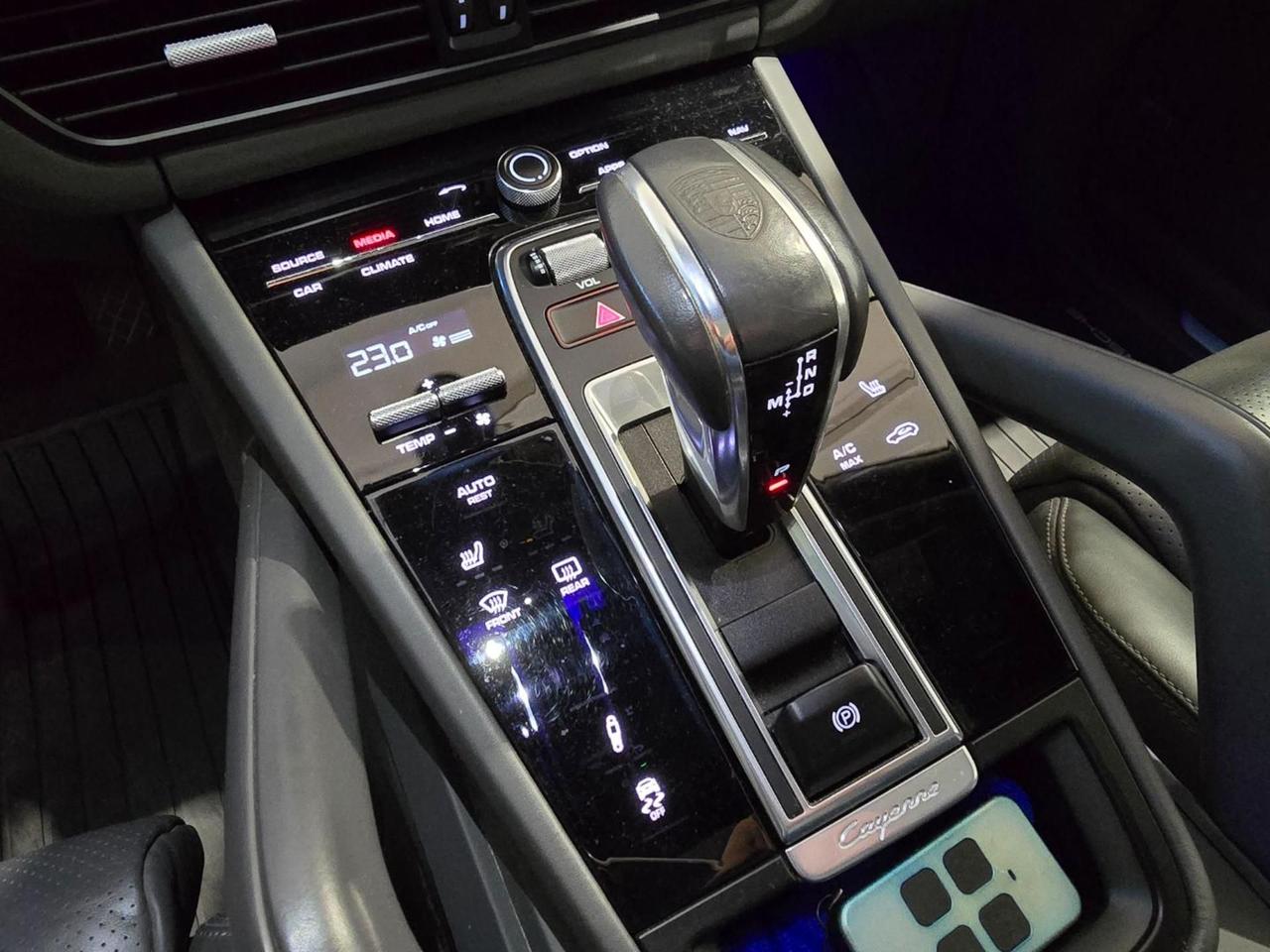 PORSCHE Cayenne Coupé 3.0 V6